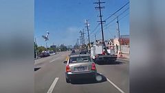 Grave accidente de avioneta en California tras chocarse contra unos cables de alta tensión