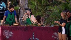 Claudia y Almudena, más lejos que nunca: así ha sido su última gran discusión en directo en 'Supervivientes'