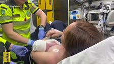 Una mujer da a luz a su bebé en el arcén de la autovía A-4 mientras se dirigía al hospital