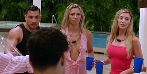 Tensión en ‘Villa deseo’ ante la actitud de algunas de las chicas con los solteros: “Es un ambiente de mierda”