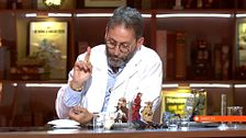 Uno de los mejores investigadores de virus envía información a Ricardo Díaz sobre las PCR de los viajeros españoles: "Me pide que no desvele su nombre"