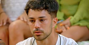 Álex, en su peor momento al saber por las tentadoras lo que está pasando con Ainhoa: “No me lo esperaba”