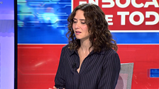 Isabel Díaz Ayuso, sobre la ‘Prioridad nacional’: “Jamás dejaría fuera de un servicio público a una persona que lo necesite, a mí me da igual dónde haya nacido”