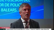 Nuevo patinazo de Fernando Grande-Marlaska: ¿no se sabe el himno de la policía?