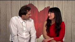 Alberto hace una inesperada promesa a María con la condición de que le dé una segunda cita: “Me lo he ganado”