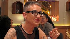 Un comentario de su cita despierta su intuición en 'First Dates': "Creo que le ha gustado más mi hermana"