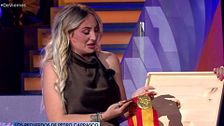 Rocío Flores se emociona al ver los objetos más valiosos de su abuelo: "Me hubiese gustado que las cosas hubieran sido de otra manera"