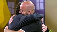 Le pide a su mejor amigo si quiere ser su "pareja espiritual": "Habrá que verlo"