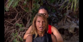 Ivonne Reyes, muy nerviosa al cortarse el pelo: su cambio de 'look' en 'la mesa de las tentaciones'