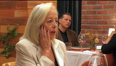 Una soltera le confiesa a su cita su experiencia cercana a la muerte: "Sentía figuras a mi alrededor"