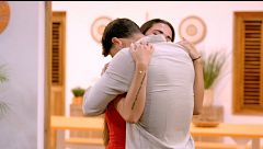 Luis no da crédito al enterarse de la hoguera con Julia y protagoniza una triste despedida en la villa