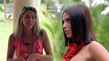 Leila y Claudia cuentan a sus compañeros cómo ha sido su encuentro: “Me he quedado rayada”
