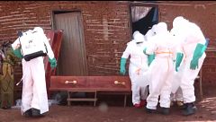 La epidemia de ébola en África sigue expandiéndose: evalúan el cierre de fronteras