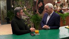 Rafael habla con su cita sobre sexo oral y ella reacciona impactada: “No había oído hablar de eso”