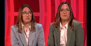 Dos hijas, muy dolidas con su padre, se niegan a abrazarle: "No os ha contado todo lo que hemos vivido con él”