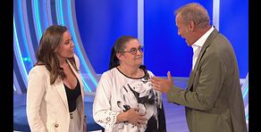 Ana Santiago y su tía Paqui, primera asesora y primera soltera de ‘Amor o lo que surja’: así ha sido la propuesta de Carlos Lozano