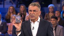 Jorge Javier Vázquez alucina al ver lo que unas invitadas han traído a plató: “Hacía años que no veía una de estas”