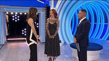 Noelia quiere volver a tener contacto con Soraya, y que acudan juntas a una boda muy especial para ambas