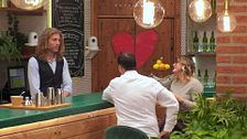 Alina tiene un despiste y piropea a Matías Roure frente a su cita por error: "Sí, es muy guapo""