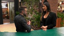 Lidia Santos alucina con la revelación de la IA a un soltero de ‘First Dates’
