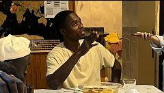 Mamadou, el joven de Guinea que arriesgó su vida en una patera para alcanzar su sueño de ser enfermero en España: "Vi a muchas personas sufrir"