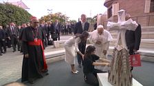 El cariñoso gesto de la reina Letizia y el regalo del papa León XIV con Valentina