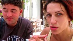 Laura contesta a las críticas que la tachan de estar con Borja por interés