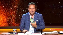 Iker Jiménez explica el motivo por el que la secretaria de Zapatero le menciona en sus mensajes con el expresidente: "Les cuento el misterio de esto"
