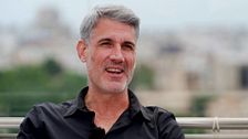 Carlos tiene muy claro lo que busca y lo que ofrece en el amor: ''Soy 80 % demonio y 20 % ángel''