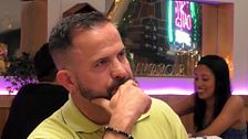 Roberto deja impresionado a Raúl con su currículum: “¡Madre mía!”