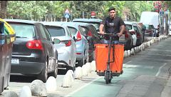 Las nuevas normas de seguridad de la DGT para patinetes, bicicletas y motos que entrarán en vigor a partir de octubre