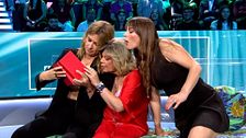 Álex Girona entra con un regalo para Alba y sorprende en plató: "¿Esto es broma?"