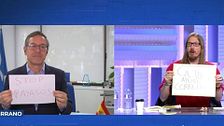 Alfonso Serrano y Pablo Fernández juegan a “Las pizarritas” en ‘En boca de todos’