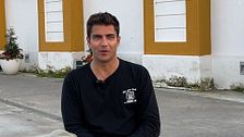 Maxi Iglesias se sincera sobre la exposición y el estar lejos de casa