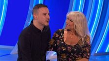 Samantha Fox sorprende a uno de sus mayores fans con un regalo muy especial
