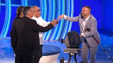 'Los Chunguitos' sorprenden a un fan para darle un importante mensaje