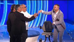 'Los Chunguitos' sorprenden a un fan para darle un importante mensaje