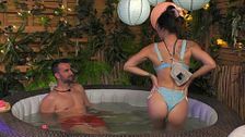 Massimo alucina con el físico de Marina en bikini: “Se nota mucho sacrificio”
