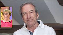 Le pide a su abuela que deje de hablar con un falso José Luis Perales por redes sociales: "La gente es muy mala"