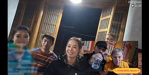 El directo más surrealista de Illo Juan en Fanpai, Giozhou (China), entre risas y algún que otro licor de arroz