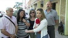 Una mujer atemoriza a los vecinos de Alcalá de Henares: se cuela en los portales y destroza los vehículos