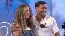 Ainhara y Marta llegan a 'Amor… ¡O lo que surja!' para conocer a Lorenzo y él escoge a su favorita para su primer baile