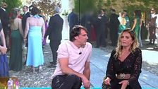 Marta López responde a las críticas por no posar con su marido en la boda de Marieta y Suso