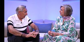 Félix se deshace en halagos con Daisy en su primera cita: "Me gustas mucho"