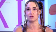 Jenni Alcoholado se quiebra al hablar de su bajón emocional y recibe una inesperada sorpresa: "¿Qué haces aquí?"