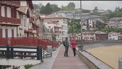 El secreto mejor guardado del País Vasco Francés: San Juan de Luz, considerada una de las bahías más bonitas de Francia