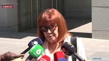 Cristina Narbona, tranquila a la salida de la Audiencia Nacional: “He respondido lo mismo que ya había dicho”
