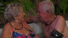 José Antonio y Yolanda suben la temperatura en el jacuzzi: “No quiero que le dé un infarto”