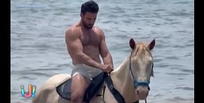 Miguel Ángel Silvestre sube la temperatura como nunca con su última publicación trotando a caballo y sin camiseta
