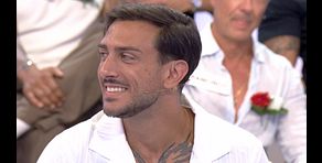 Lorenzo aclara si quiere tener una cita con Luciana: "Cada vez te veo más guapa"